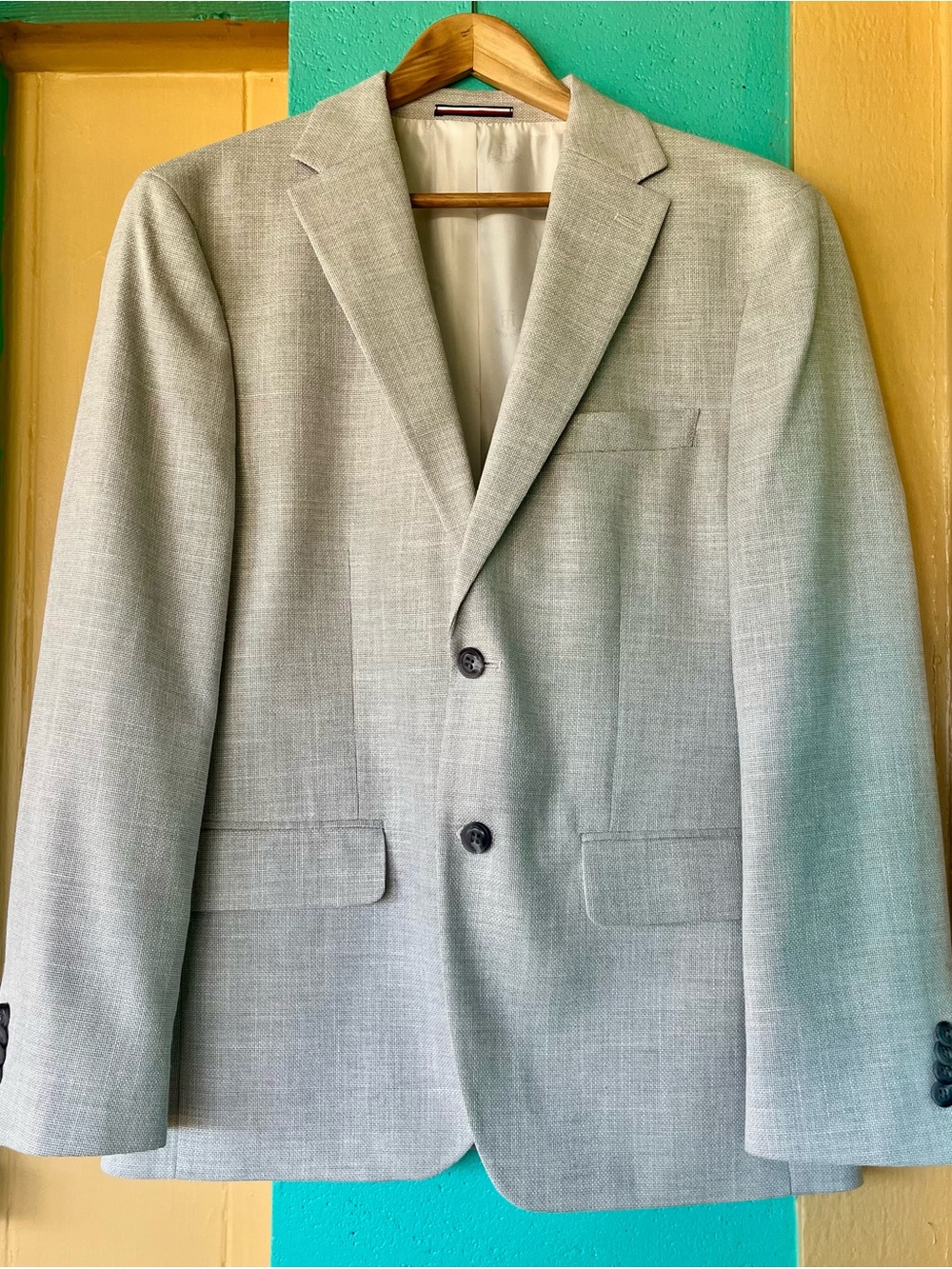 Tommy Hilfiger Light Gray Two-Button Blazer | Size 40S